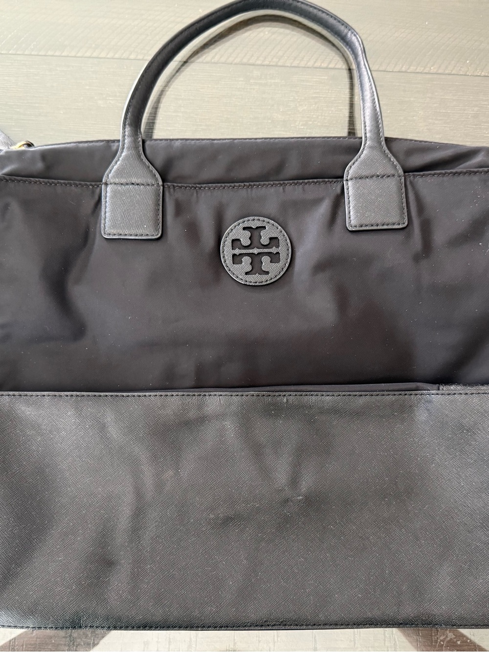 Tory Burch Ella Packable Tote - Picture 7 of 7
